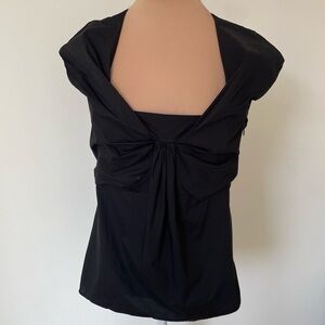 Hache Cotton Poplin Black Tuck Detail Cap Sleeve Fitted Blouse EUC Sz IT 42/US 6